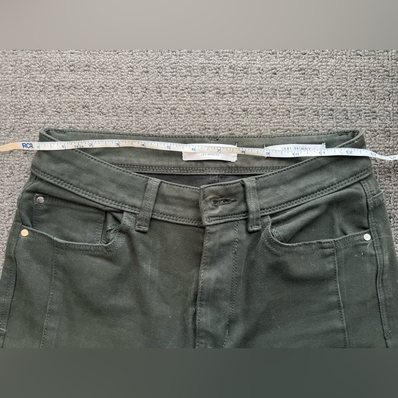 Guess 1981 Skinny Jeans in Olive - Picture 3 of 6